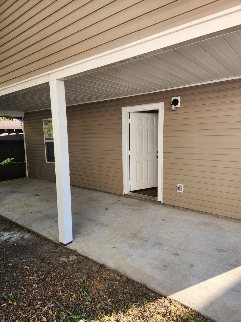1276 S 17th St, Baton Rouge, LA 70802 - House for Rent - Image 9