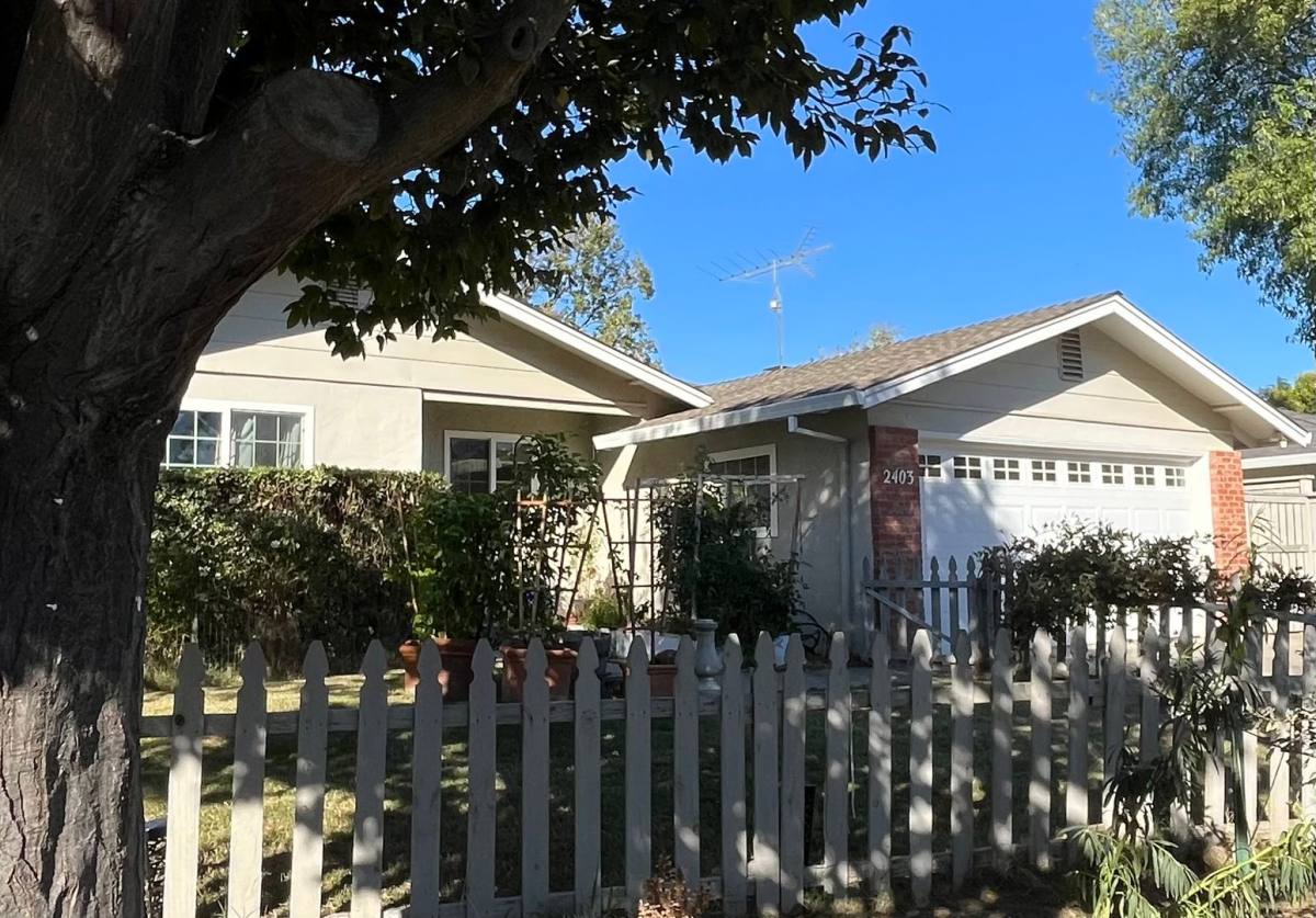2403 Whittier Dr, Davis, CA 95618 - House for Rent - Image 3