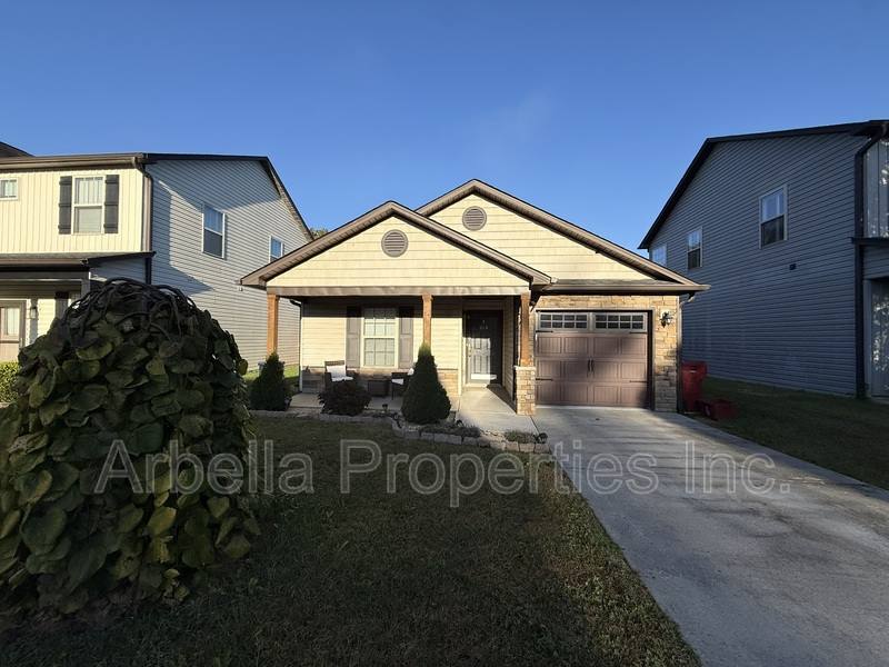 House for rent at 663 Suffolk Rd, Johnson City, TN 37615