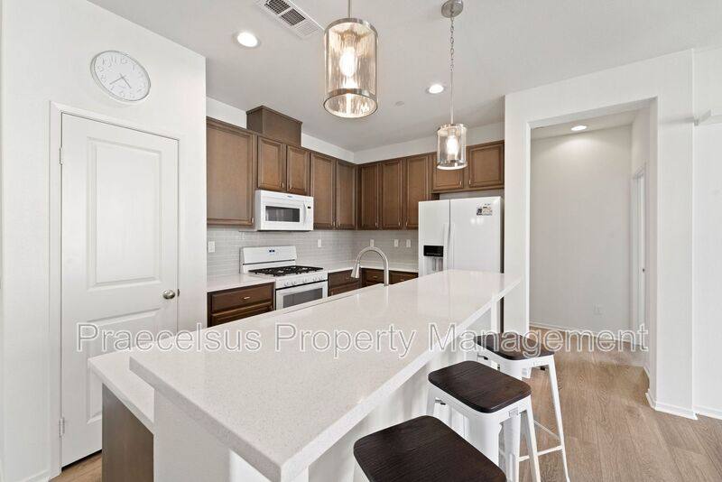 1710 Signature Place #1, Chula Vista, CA 91913 - Townhouse for Rent - Image 10