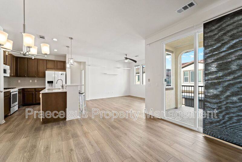 1710 Signature Place #1, Chula Vista, CA 91913 - Townhouse for Rent - Image 2