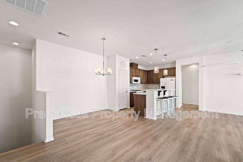 1710 Signature Place #1, Chula Vista, CA 91913 - Townhouse for Rent - Image 3
