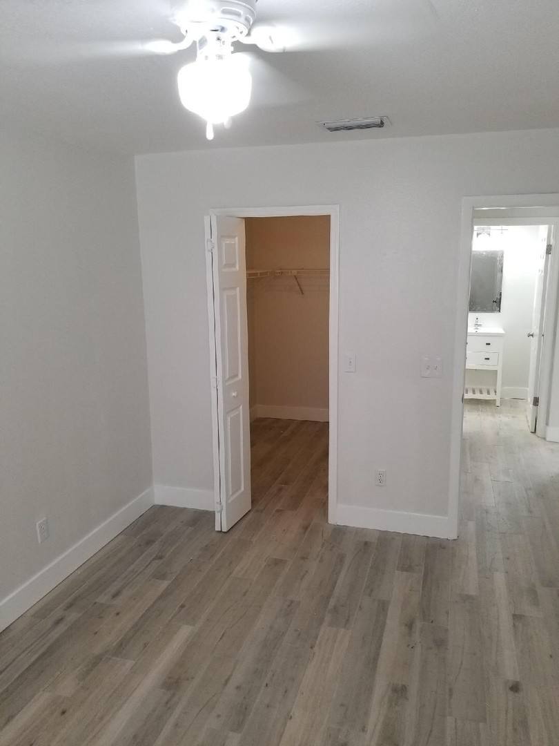 4901 Dover Circle, Orlando, FL 32807 - Apartment for Rent - Image 2