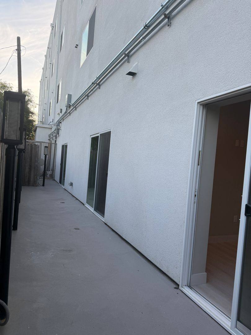 The Vivant, 6944 Knowlton Place, Los Angeles, CA 90045 - Apartment for Rent - Image 7