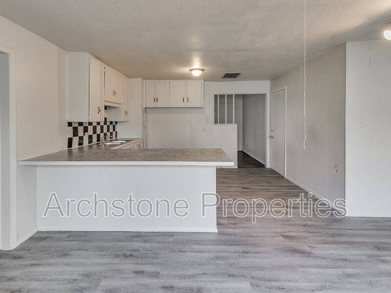937 N Locust Lane, Midwest City, OK 73110 - House for Rent - Image 9
