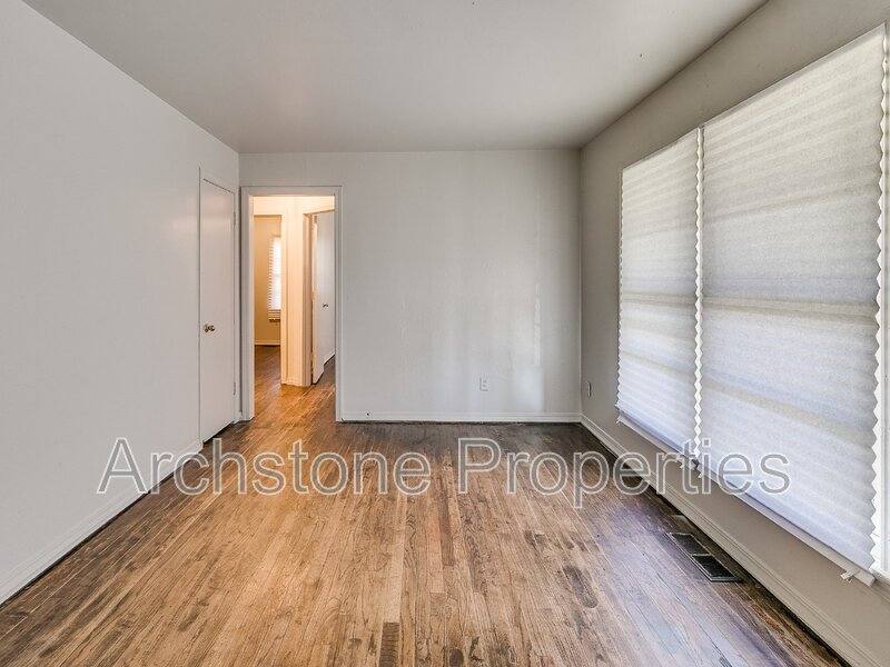 937 N Locust Lane, Midwest City, OK 73110 - House for Rent - Image 3