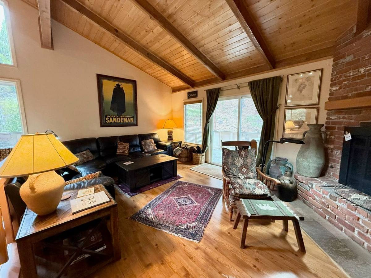 321 Ski Way #101, Incline Village, NV 89451 - Condo for Rent - Image 4