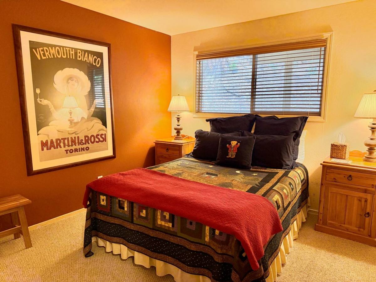 321 Ski Way #101, Incline Village, NV 89451 - Condo for Rent - Image 9