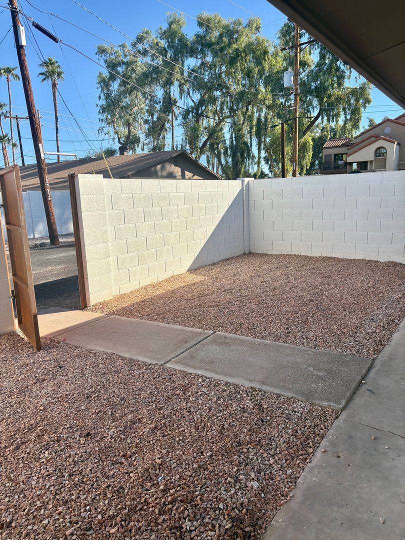 811 S Melody Lane, Tempe, AZ 85281 - Apartment for Rent - Image 3
