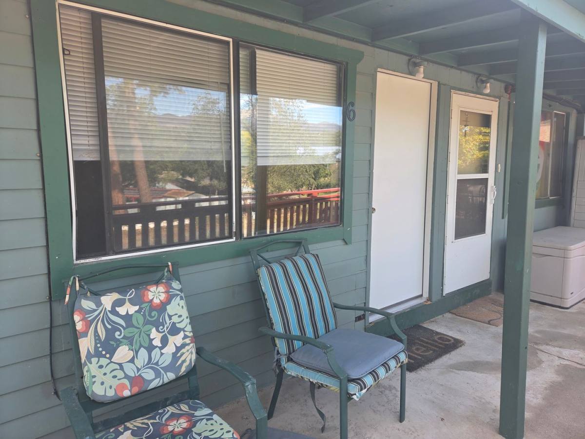 98 W St, Ruidoso, NM 88345 - Apartment for Rent