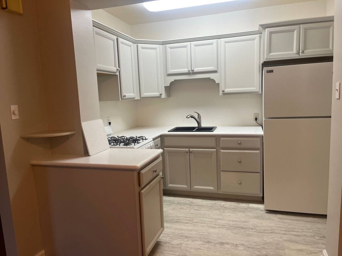 1709 SW High, Topeka, KS 66604 - Apartment for Rent - Image 4
