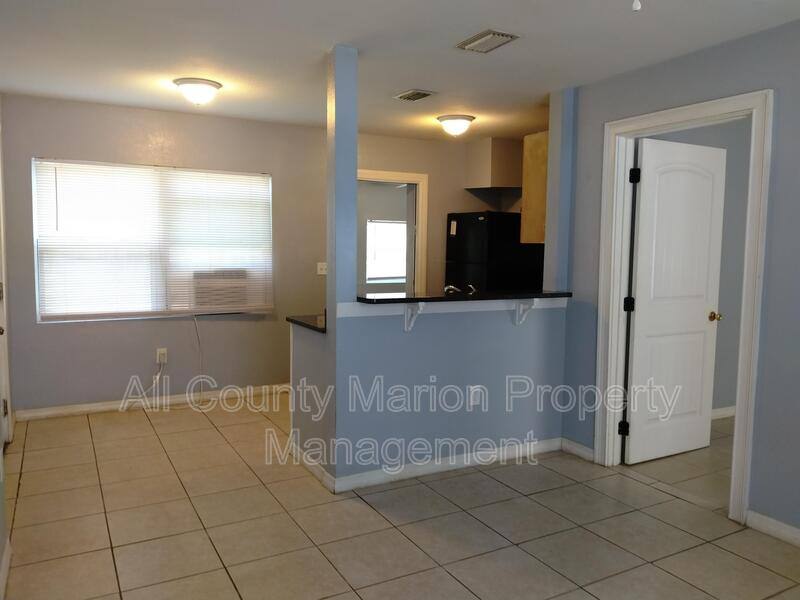 727 NE 4th St, Ocala, FL 34470 - Apartment for Rent - Image 3