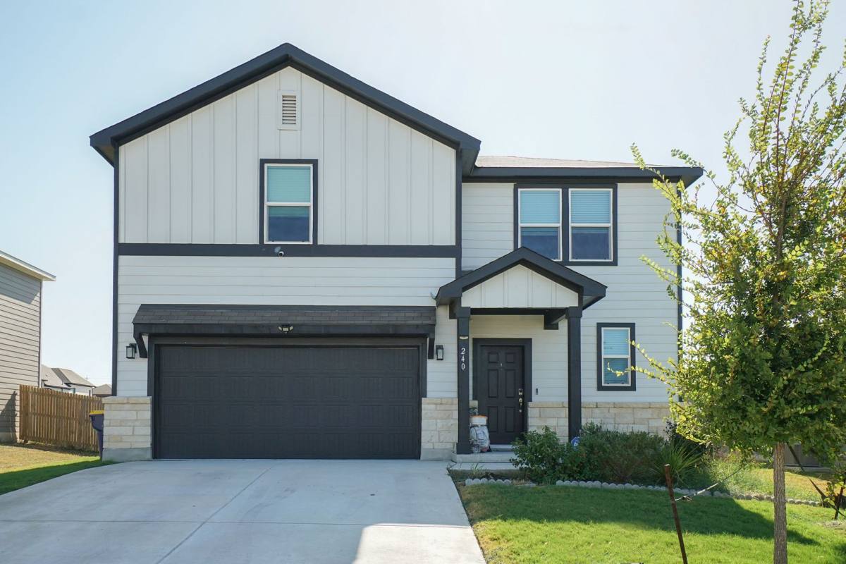 240 Brook Shadow, Cibolo, TX 78108 - House for Rent - Image 3