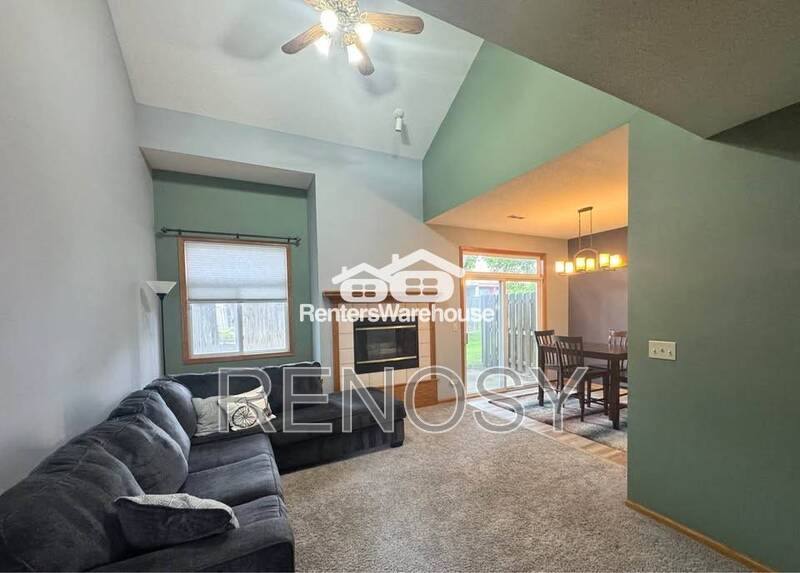 6800 Ashworth Rd #403, West Des Moines, IA 50266 - Townhouse for Rent - Image 6