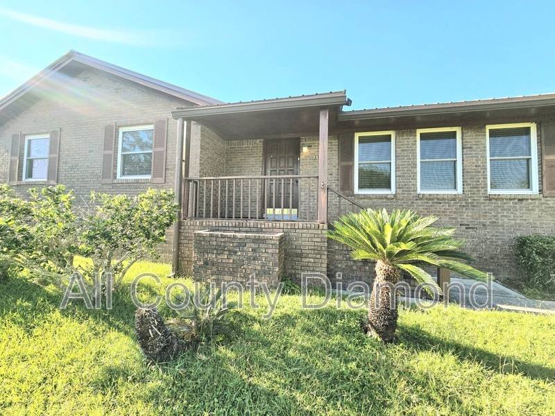 7523 Chipewa St, Panama City, FL 32404 - House for Rent - Image 1