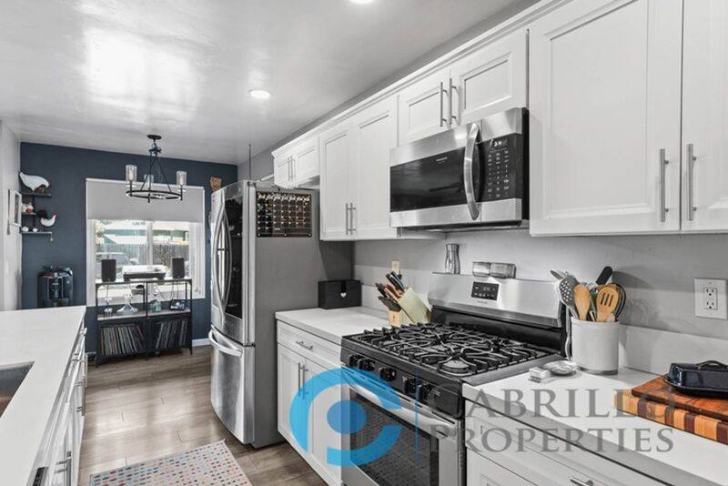 1703 Midvale Dr, San Diego, CA 92105 - House for Rent - Image 8