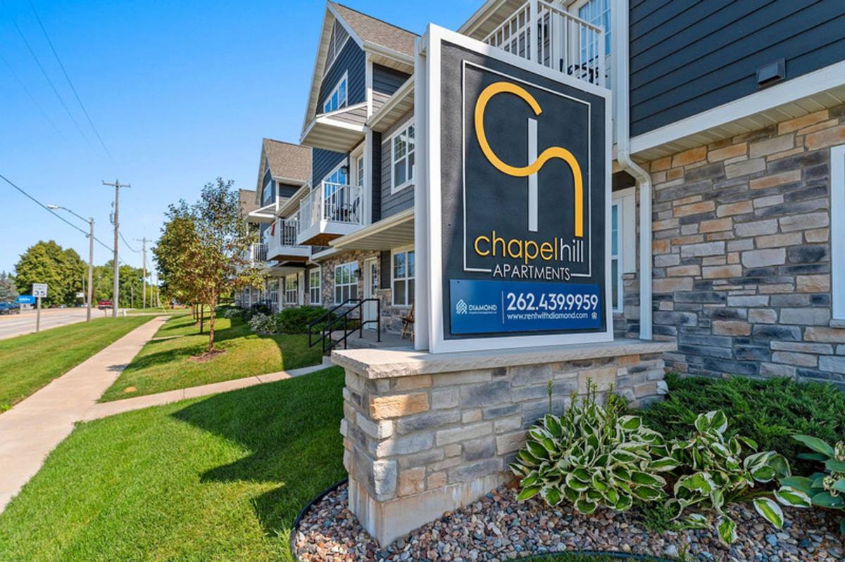 Apartment for rent at 400 W St Joseph St, Green Bay, WI 54301