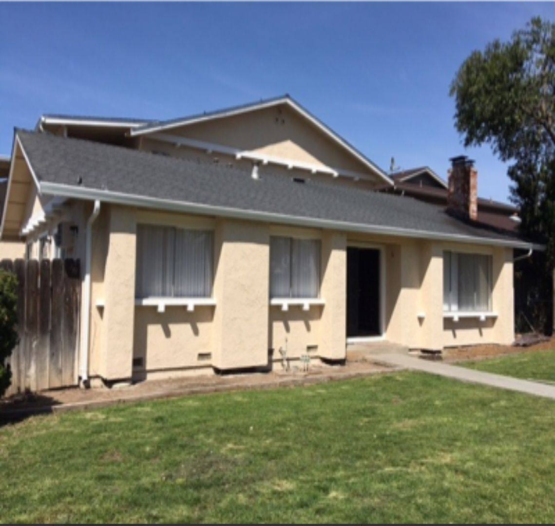 Apartment for rent at 877 Branham Lane, San Jose, CA 95136