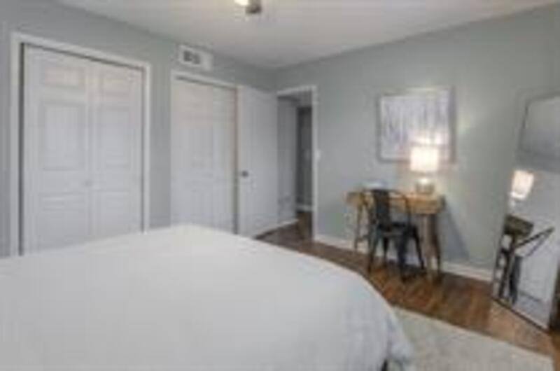 8325 Lowell Ave #5, Overland Park, KS 66212 - Apartment for Rent - Image 5