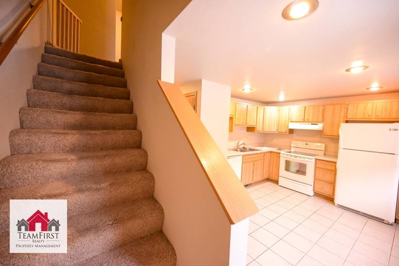 2135 S Broadway, Green Bay, WI 54304 - House for Rent - Image 8