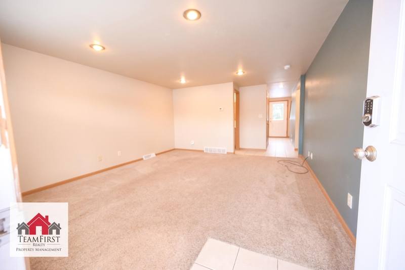 2135 S Broadway, Green Bay, WI 54304 - House for Rent - Image 1