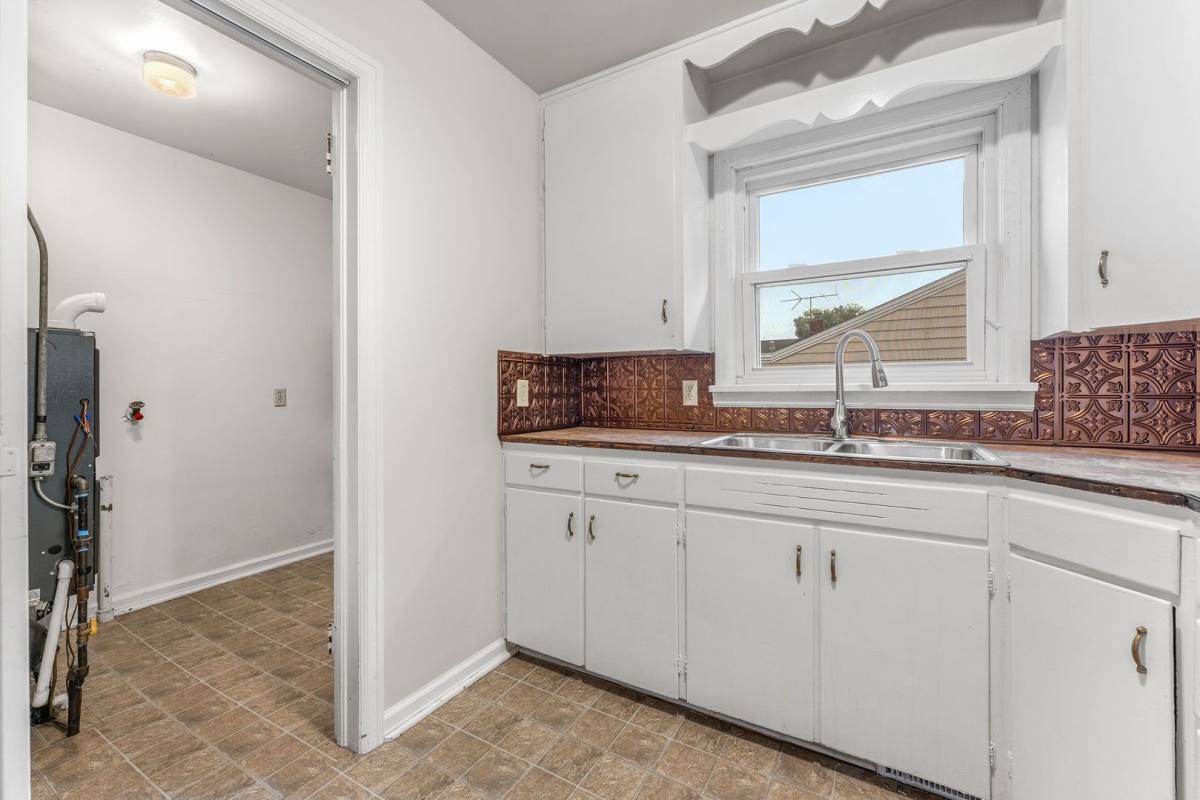 428 W Stanford St, Springfield, MO 65807 - Apartment for Rent - Image 10