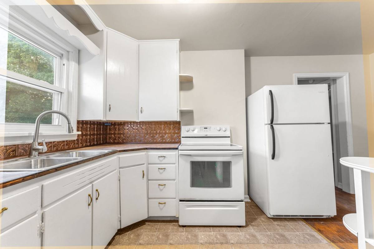 428 W Stanford St, Springfield, MO 65807 - Apartment for Rent - Image 8