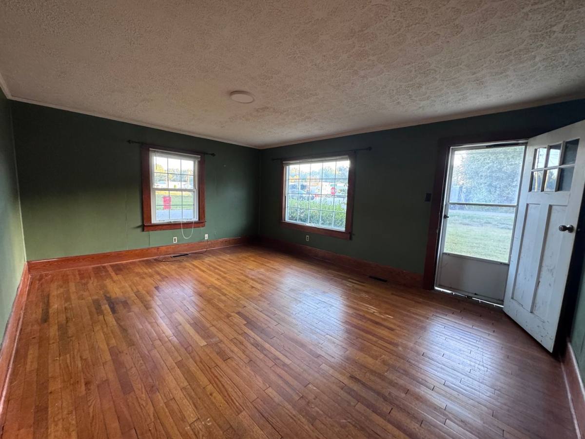 3730 Benton Rd, Paducah, KY 42003 - House for Rent - Image 4