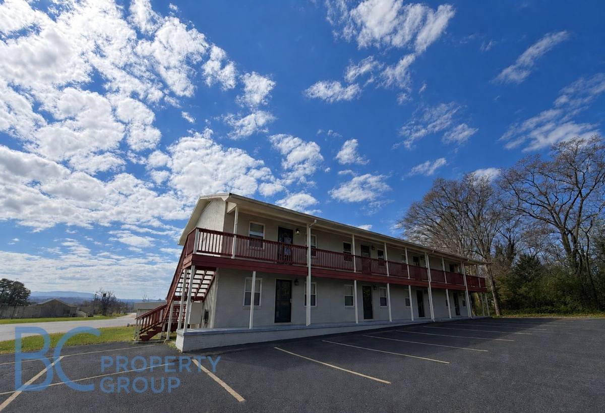 Apartment for rent at Oxford Hill, 1120 Stewart St, Oxford, AL 36203