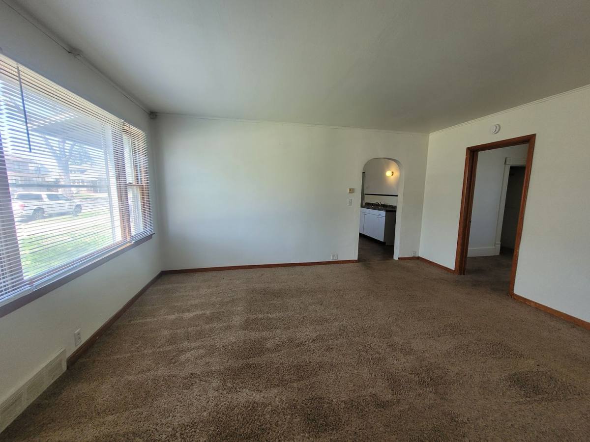 1503 Mississippi St, La Crosse, WI 54601 - Apartment for Rent - Image 3