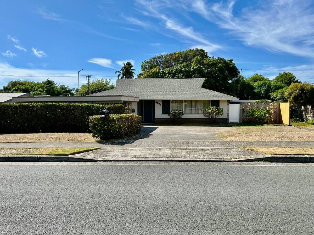 House for rent at 4877 Poola St, Honolulu, HI 96821