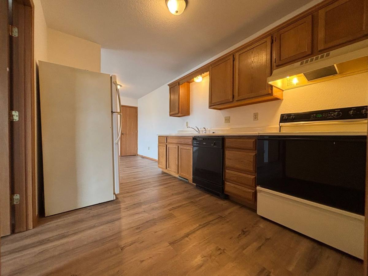 2862 S Meadowbrook #15, Springfield, MO 65807 - Apartment for Rent - Image 4