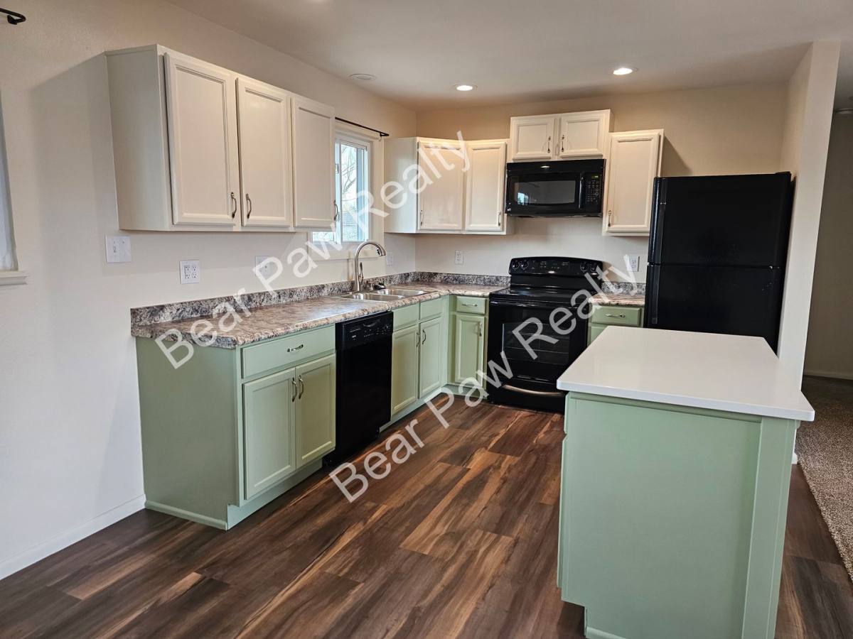 905 New Bedford Dr, Cheyenne, WY 82009 - House for Rent - Image 4