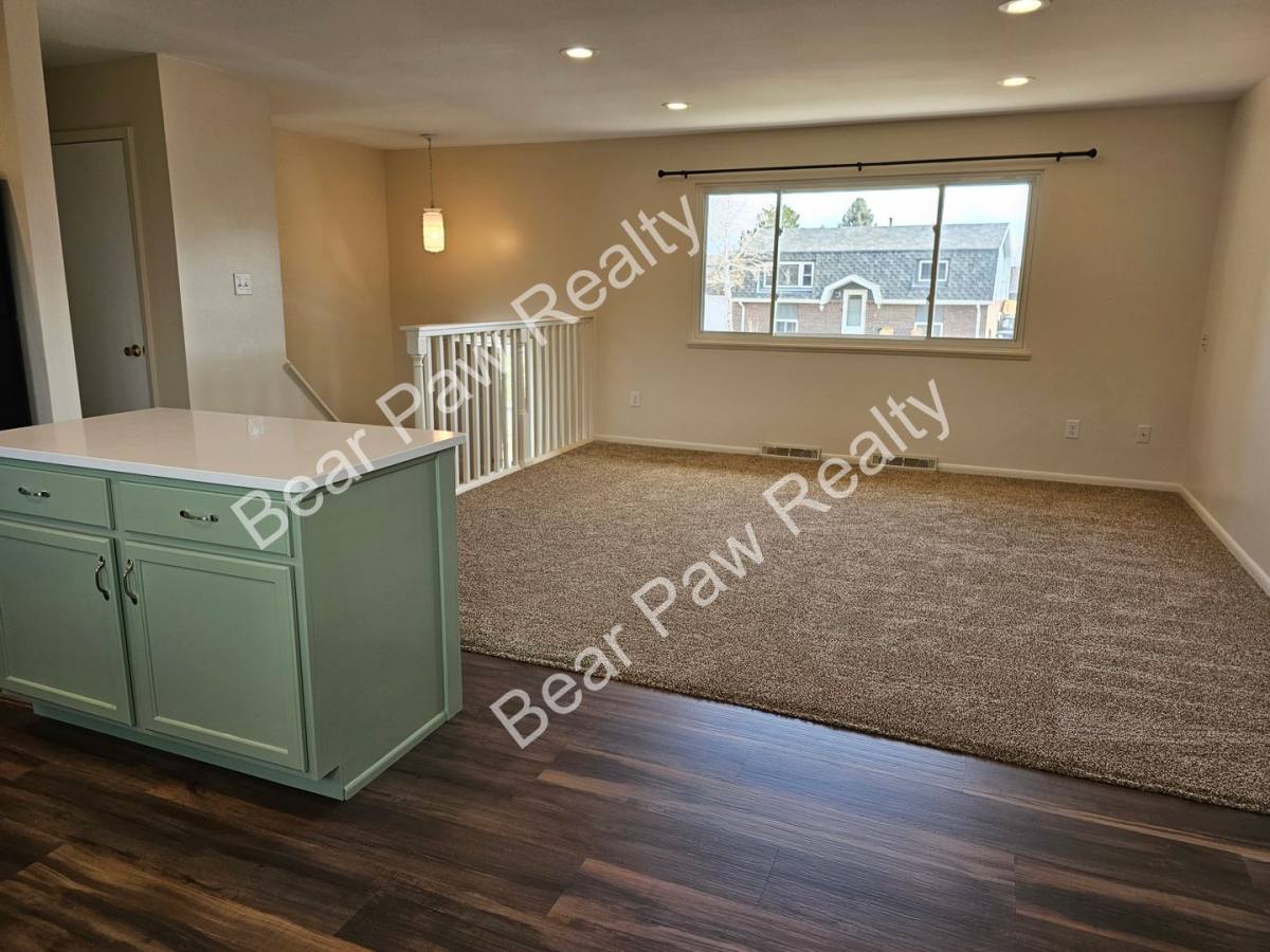 905 New Bedford Dr, Cheyenne, WY 82009 - House for Rent - Image 3