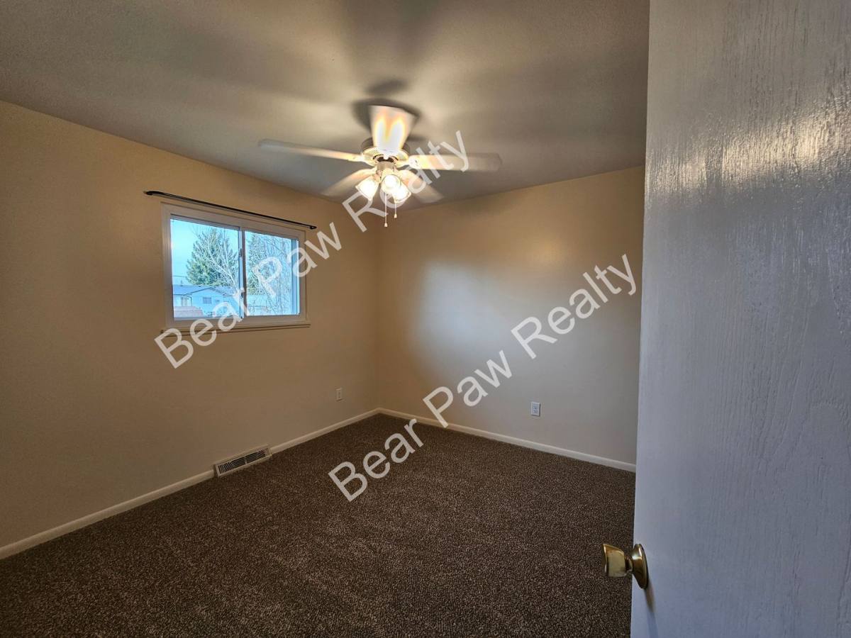 905 New Bedford Dr, Cheyenne, WY 82009 - House for Rent - Image 8