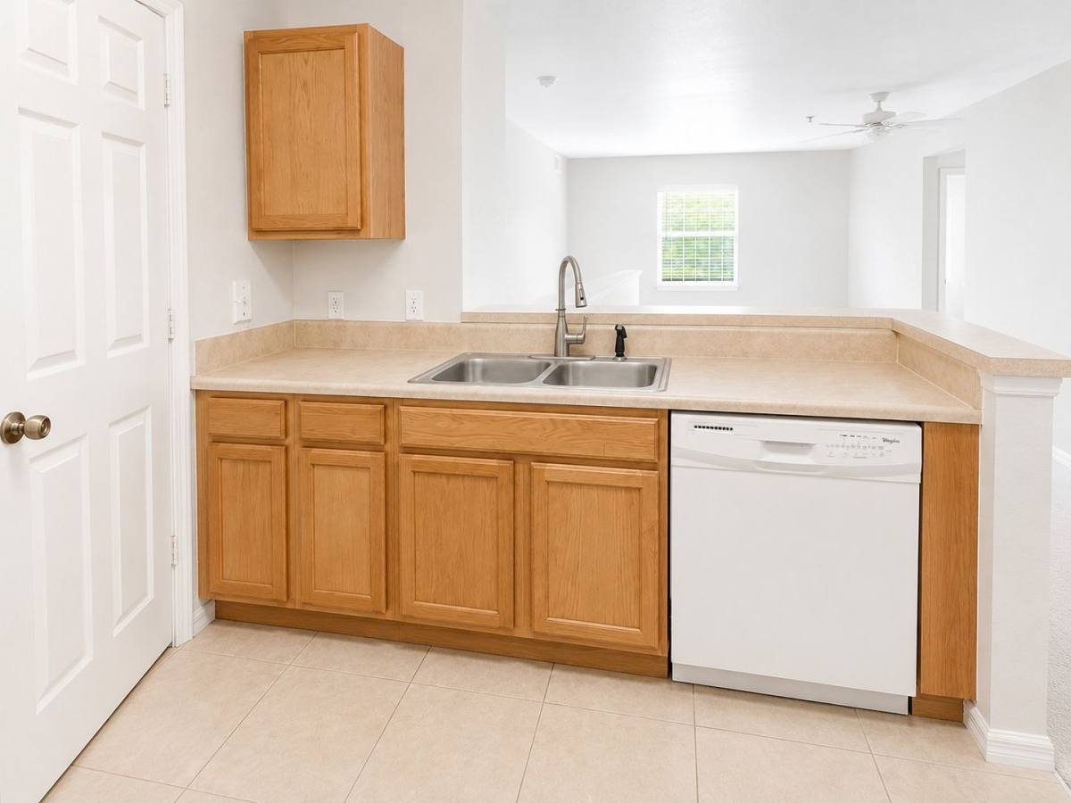 4850 51st St W #2205, Bradenton, FL 34210 - Townhouse for Rent - Image 5