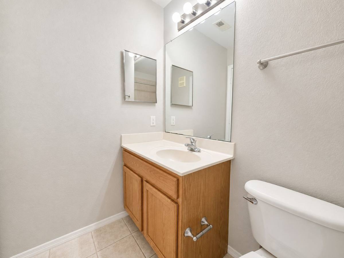 4850 51st St W #2205, Bradenton, FL 34210 - Townhouse for Rent - Image 8