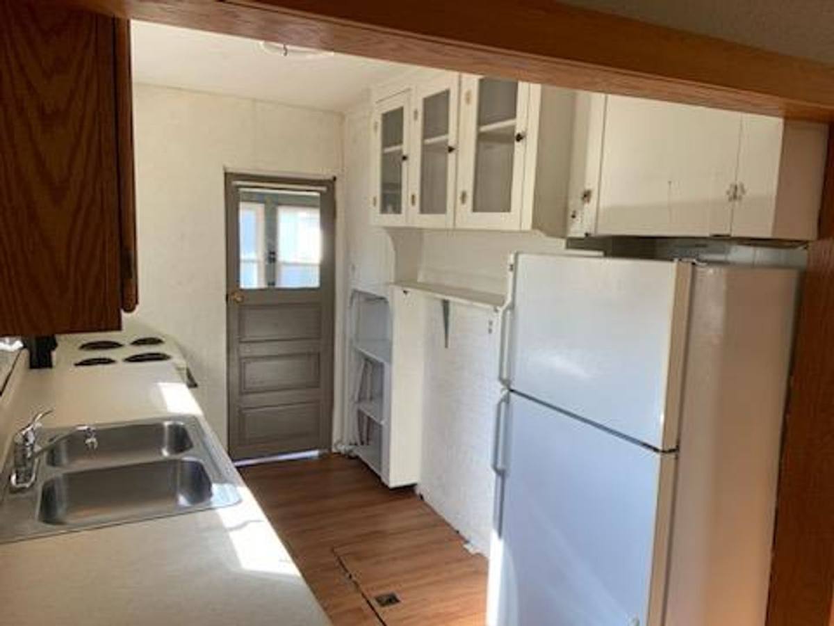 2233 Kane St, La Crosse, WI 54603 - House for Rent - Image 3