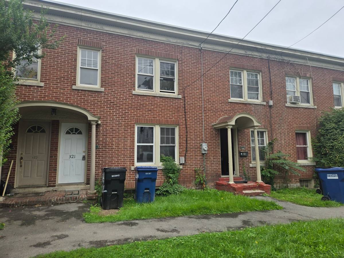 Townhouse for rent at 319-327 Beecher St, Syracuse, NY 13203