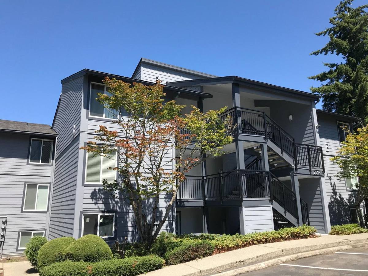 2601 NE 4th St #631, Renton, WA 98056 - Condo for Rent - Image 1