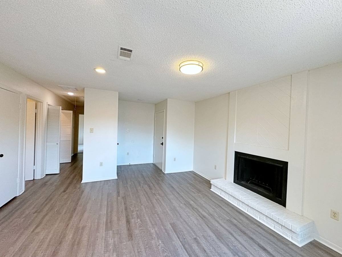 5121 Everett Lane #B, Baton Rouge, LA 70809 - House for Rent - Image 1