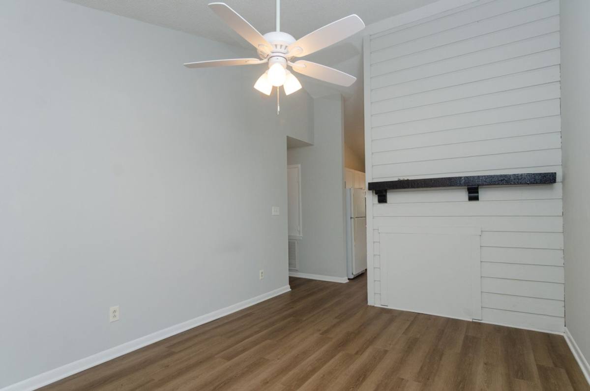823 Varsity Dr, Wilmington, NC 28403 - House for Rent - Image 3