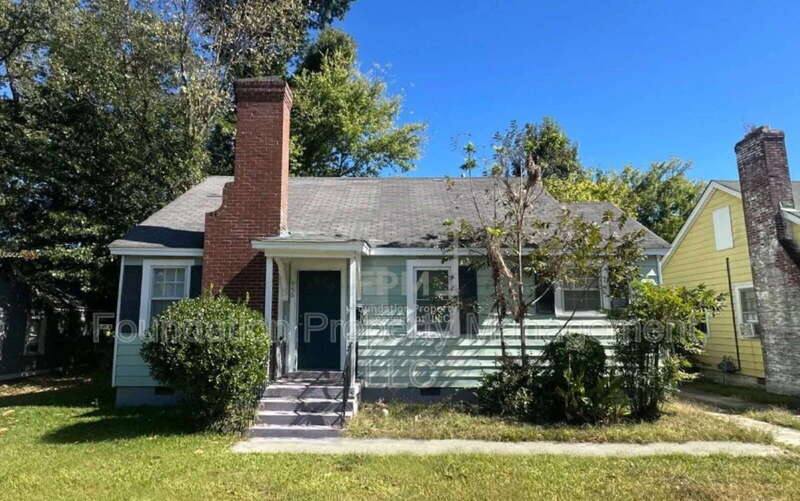 House for rent at 956 Maple Dr, Memphis, TN 38108