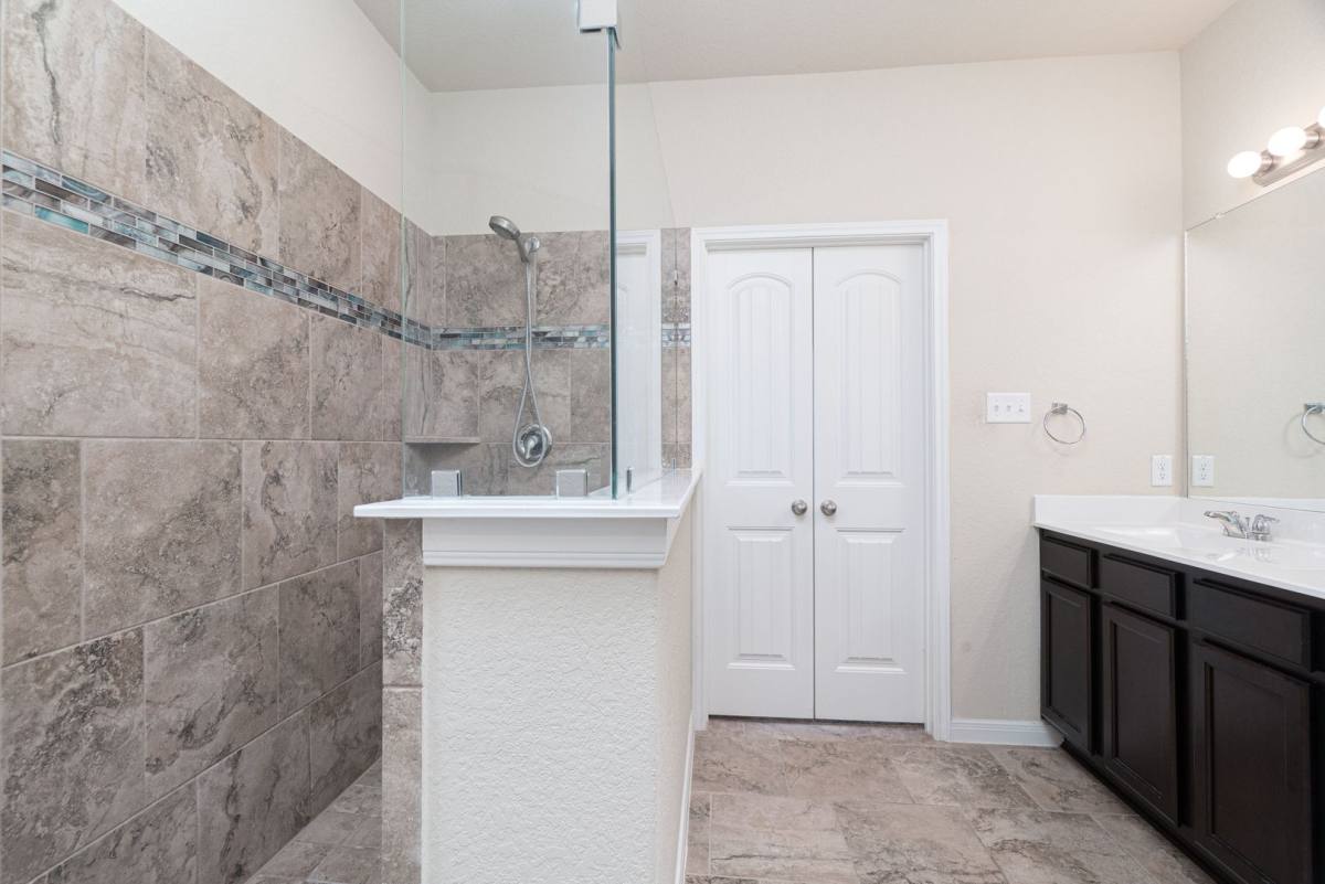 11323 Simply Spot, San Antonio, TX 78245 - House for Rent - Image 8