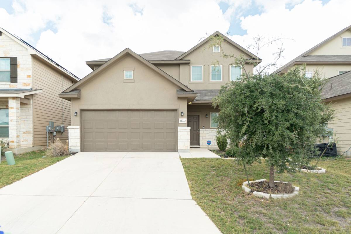 11323 Simply Spot, San Antonio, TX 78245 - House for Rent