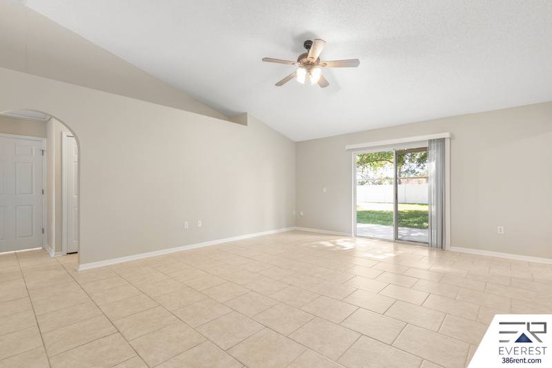 5 Lancelot Dr, Palm Coast, FL 32137 - House for Rent - Image 9