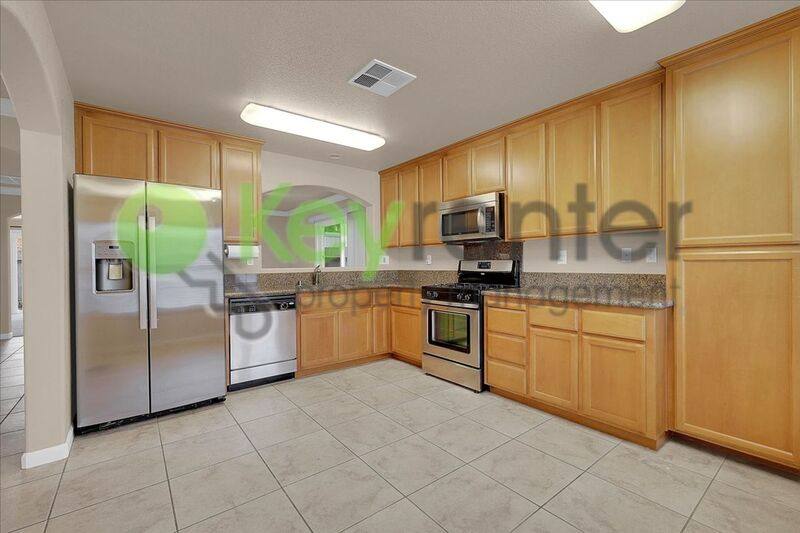 1682 Loon Lake St, Roseville, CA 95747 - House for Rent - Image 4