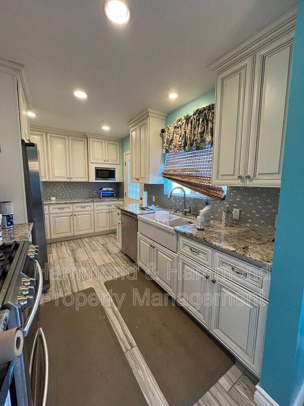 8334 Aura Ave, Northridge, CA 91324 - House for Rent - Image 8