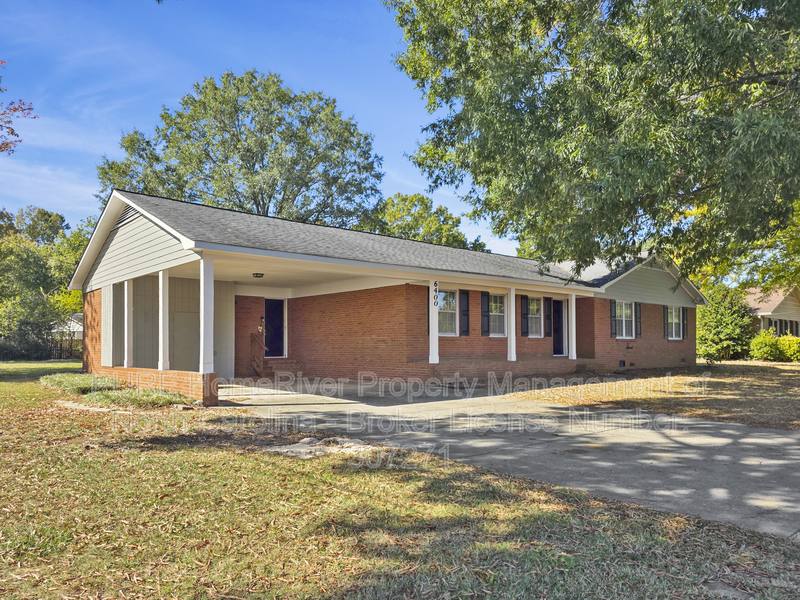 House for rent at 6400 Morehead Rd, Harrisburg, NC 28075
