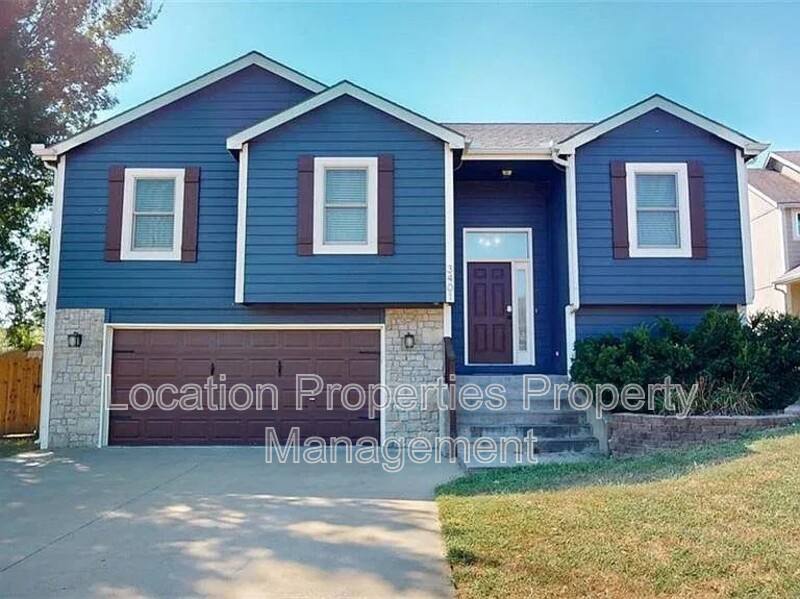 House for rent at 3401 Tillerman Dr, Lawrence, KS 66049